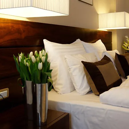 Hotel Capital Plaza