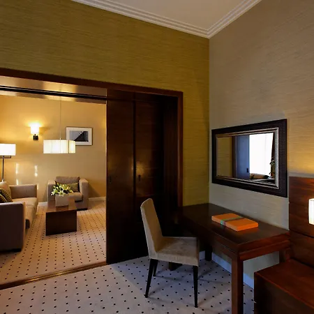 首府广场酒店 布加勒斯特