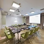 Hotel Capital Plaza