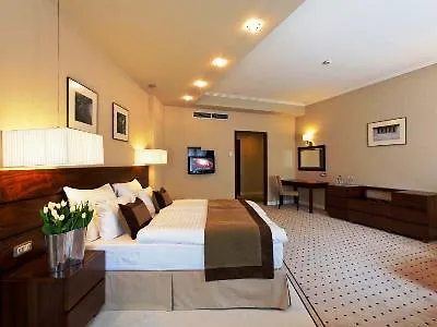 Capital Plaza 4* Bucureşti