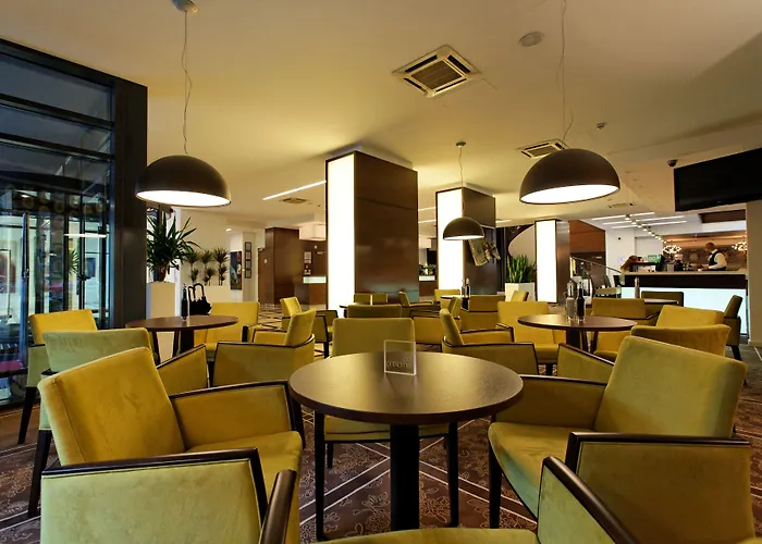 Capital Plaza