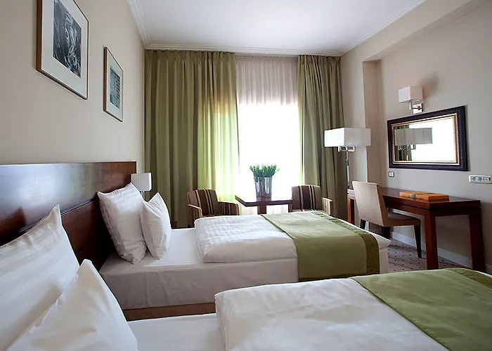 Capital Plaza Hotel Boekarest