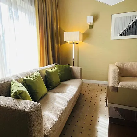 Capital Plaza Hotel