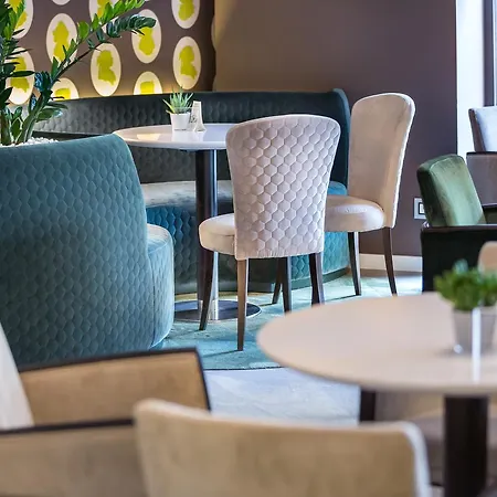 ホテル Capital Plaza ブカレスト