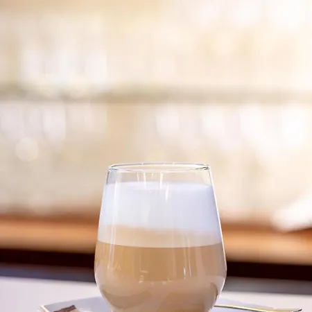 ホテル Capital Plaza ブカレスト