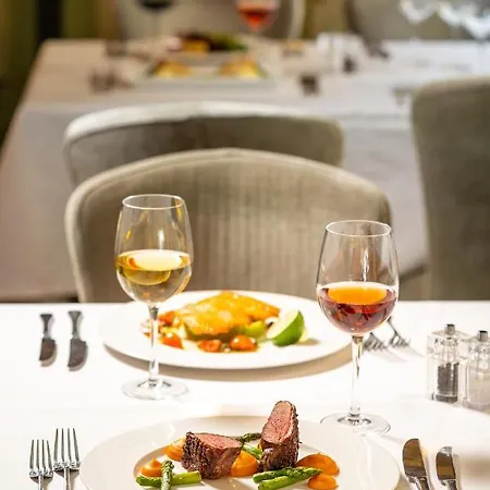 Capital Plaza ホテル