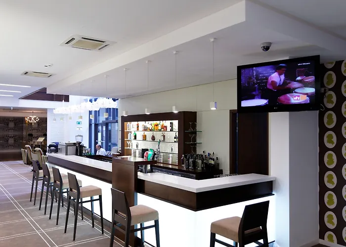 Capital Plaza Ξενοδοχείο 4*