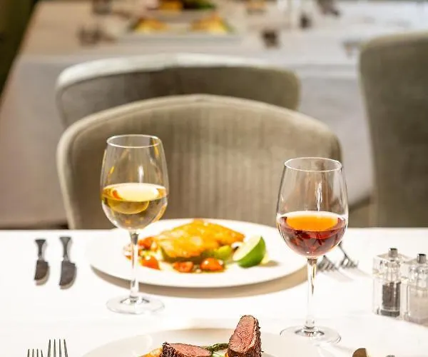 Capital Plaza Ξενοδοχείο